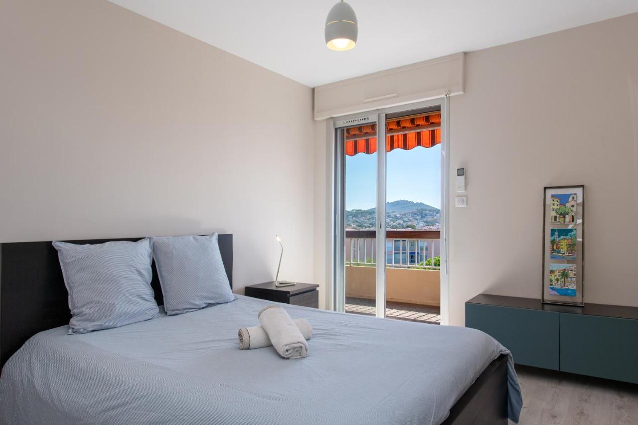 Le Cadet - Vue Panoramique Ville Et Baie De Sanary Sur Mer, Parking & Terrasse - 2 A 4 Pers מראה חיצוני תמונה